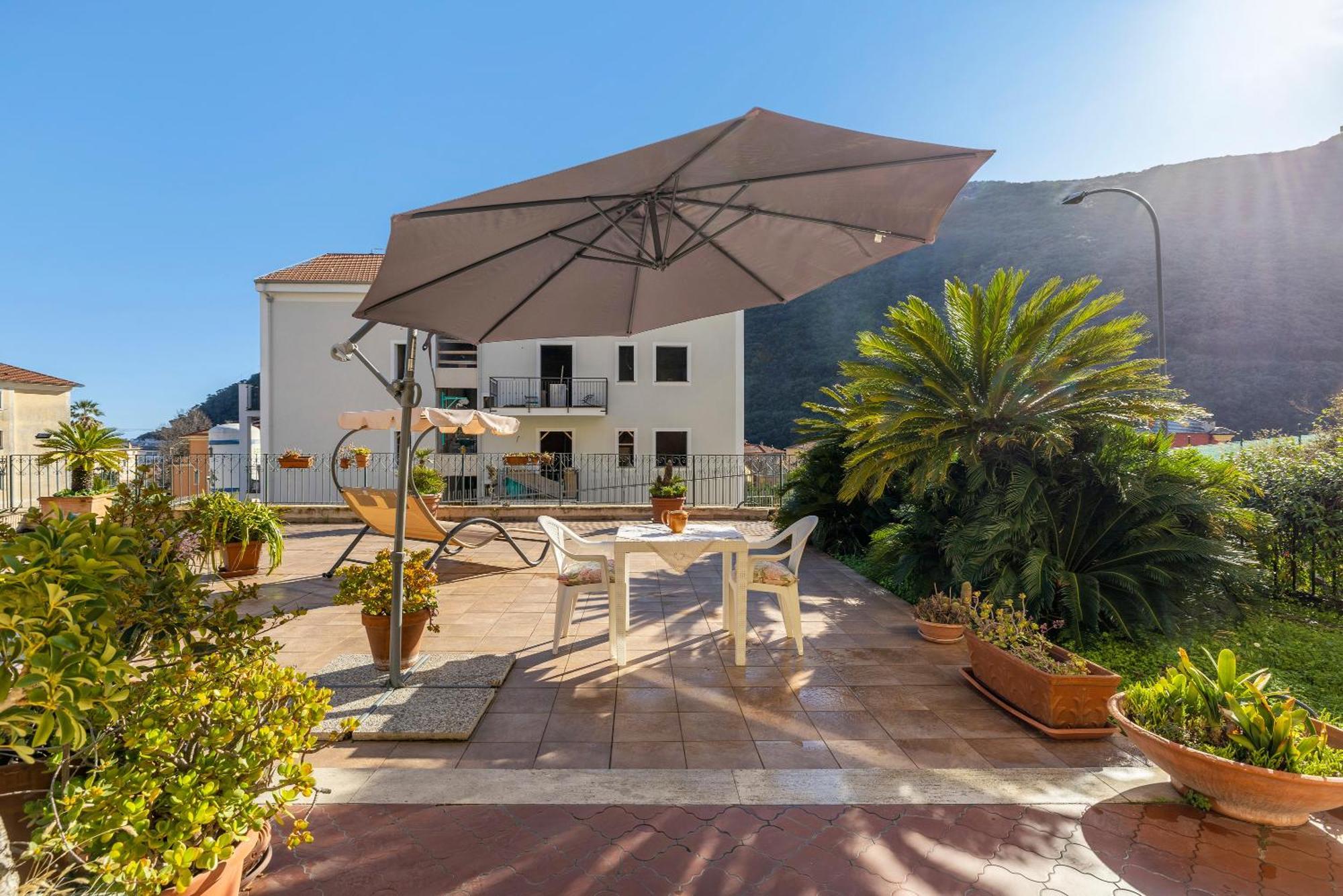 La Terrazza Di Elico Lägenhet Finale Ligure Exteriör bild